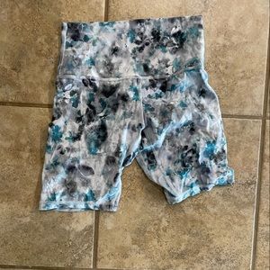 Lululemon Blue/gray/white wunderunder biker shorts.